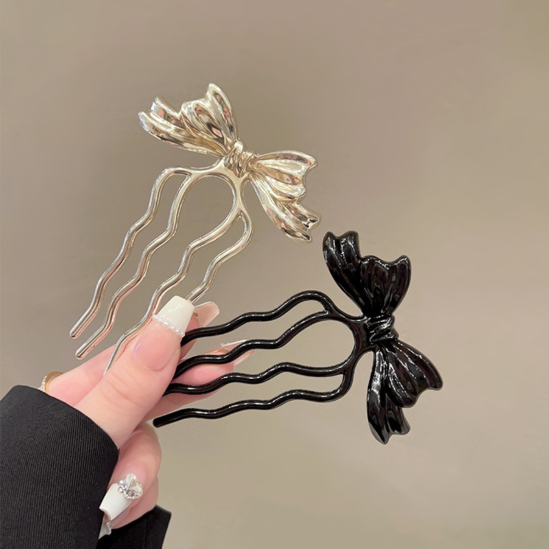 Hair Bundles - Fashion hollow butterfly hair clip U-shaped